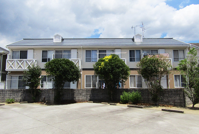 愛知県春日井市Ｆ様_外壁屋根塗替え工事_施工後全景写真