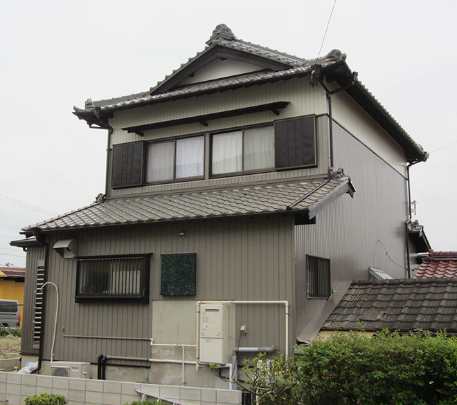 愛知県尾張旭市Ｋ様_外壁屋根改修工事_施工後全景写真2