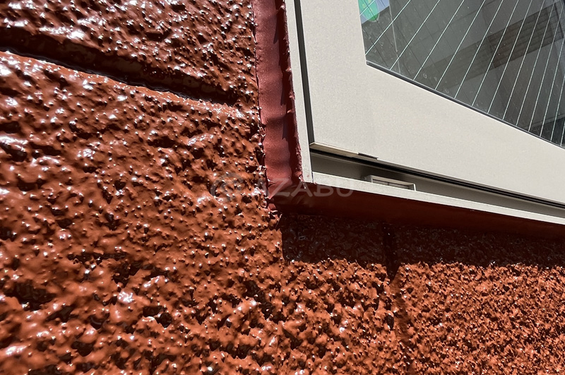 サッシ周りシール（濃色部分）