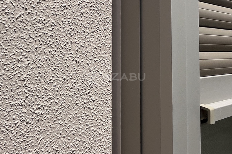 サッシ周りシール（淡色部分）