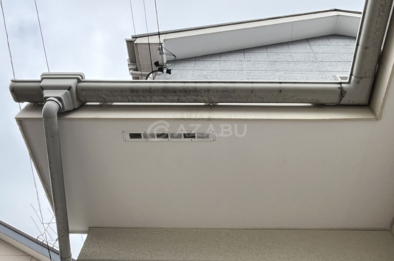 軒天井、横樋、鼻隠し