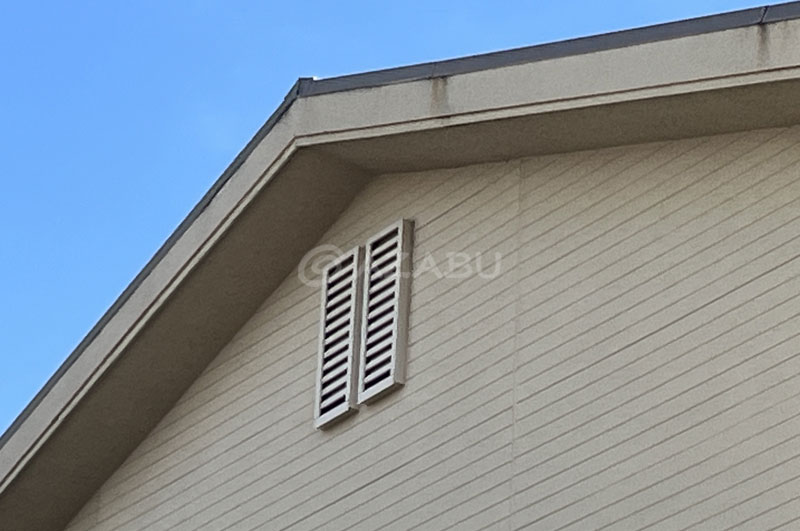 破風板（屋根妻側）