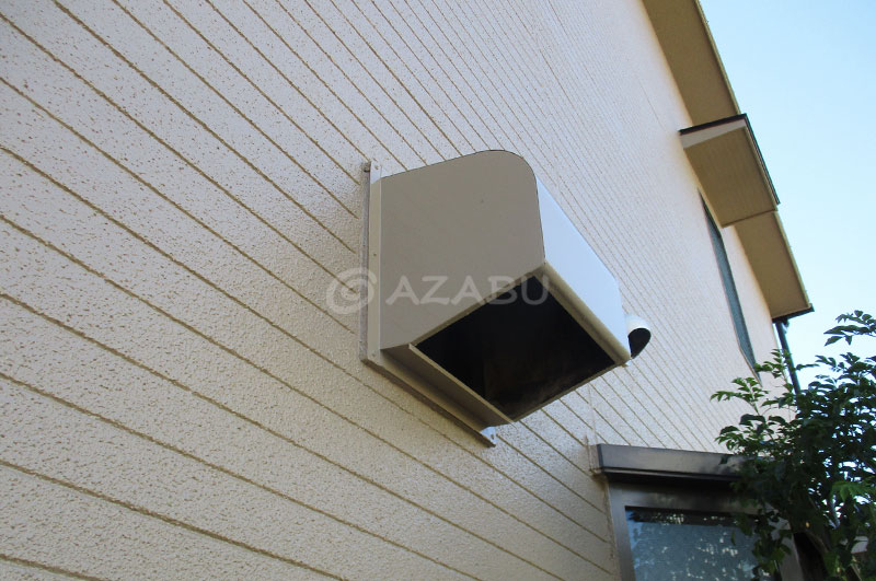 換気扇フード周りのシール打ち増しやその周辺の外壁