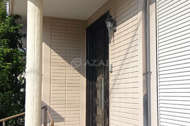 玄関周りの外壁