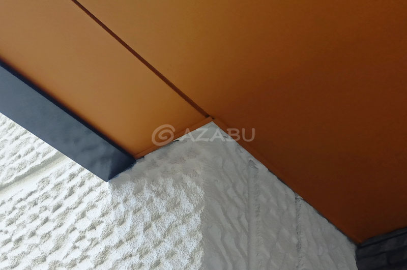 外壁と軒天井の取り合い部分