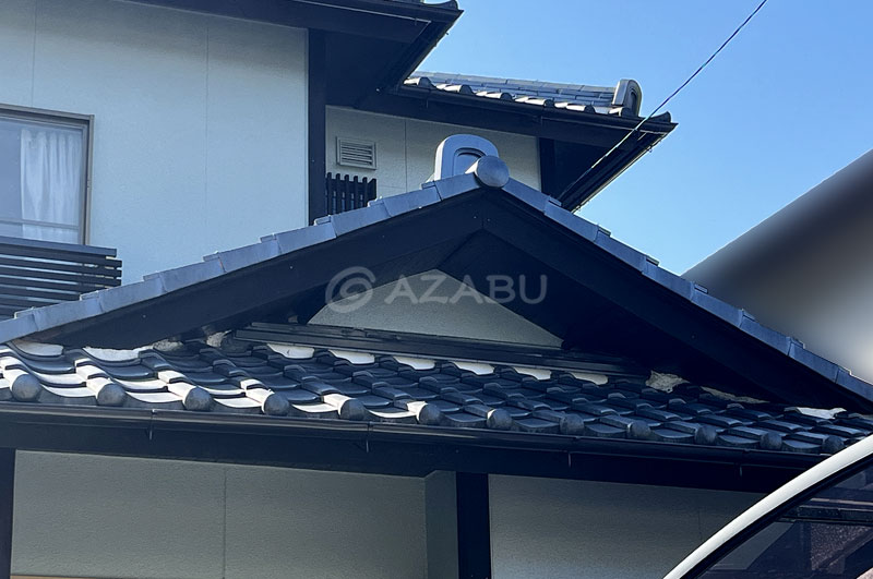 木製破風板、木製軒天井